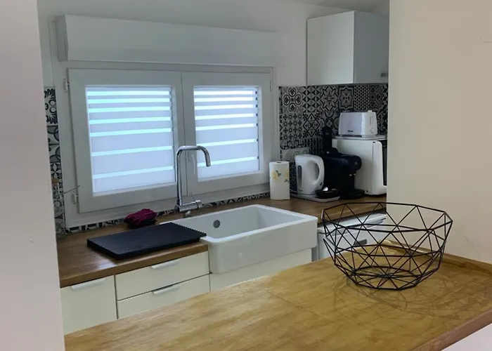 Independant, Front De Et A 200m Holiday home